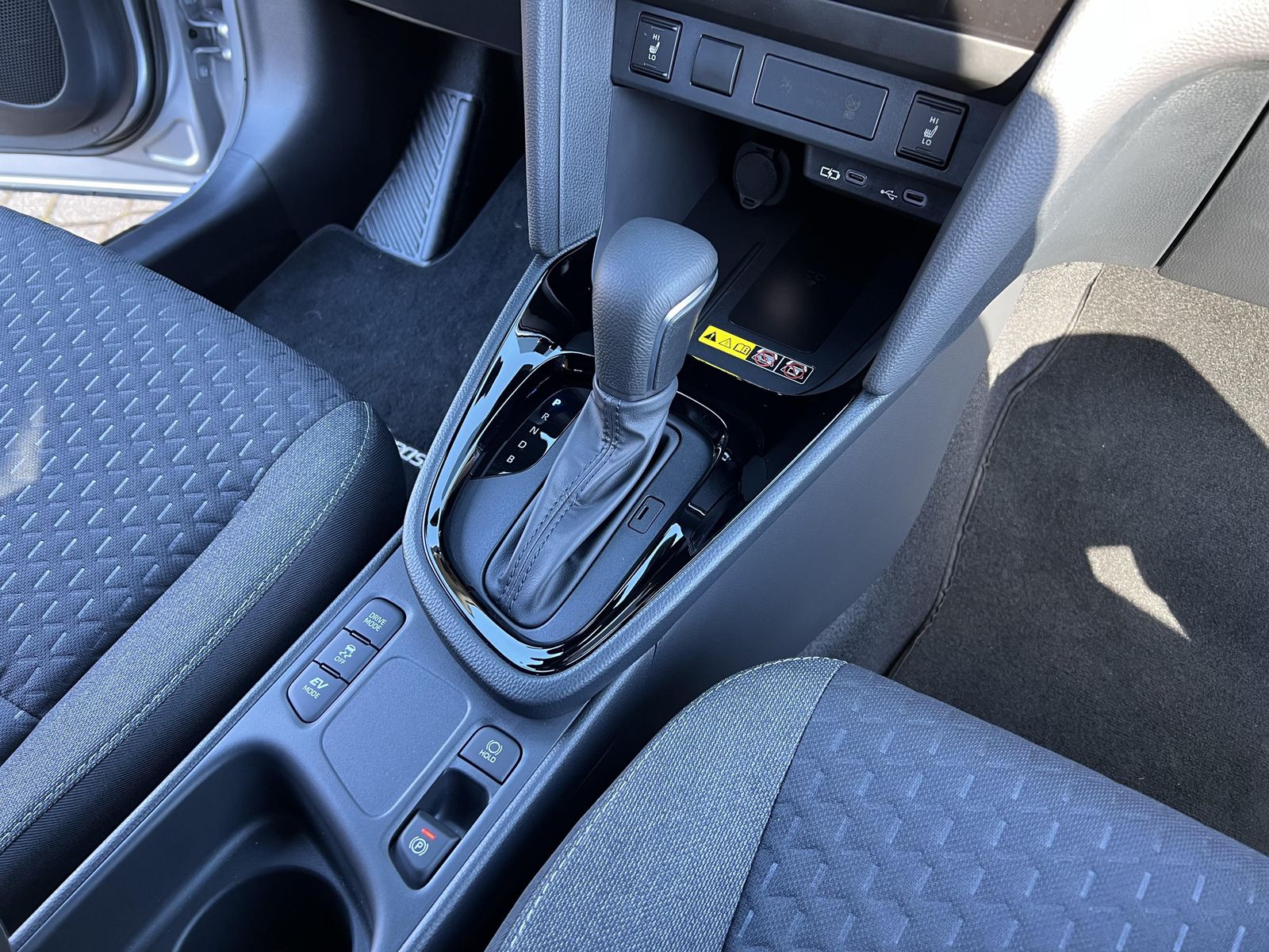 Toyota Yaris Cross Hybrid Teamplayer *Safety-/Winter-Pa