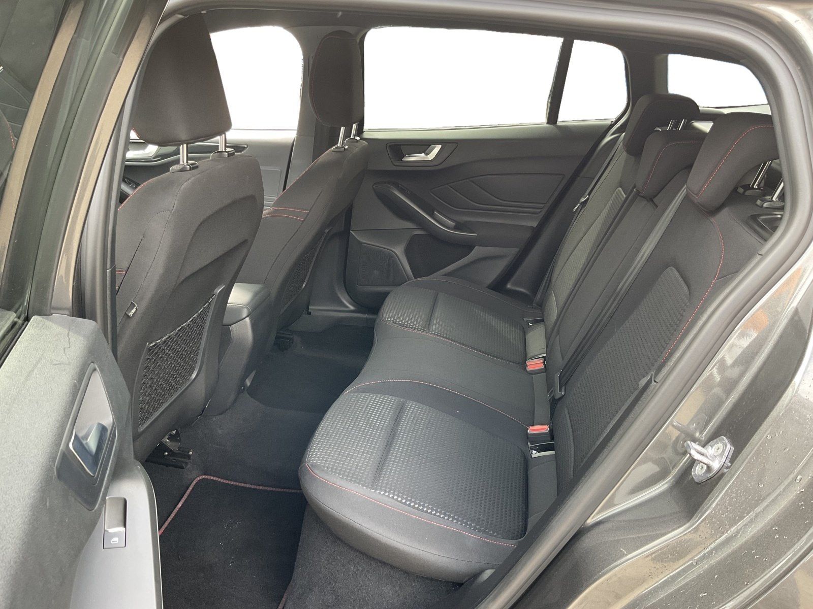 Ford Focus 1.0 EcoBoost Mild-Hybrid ST-Line S/S (EURO
