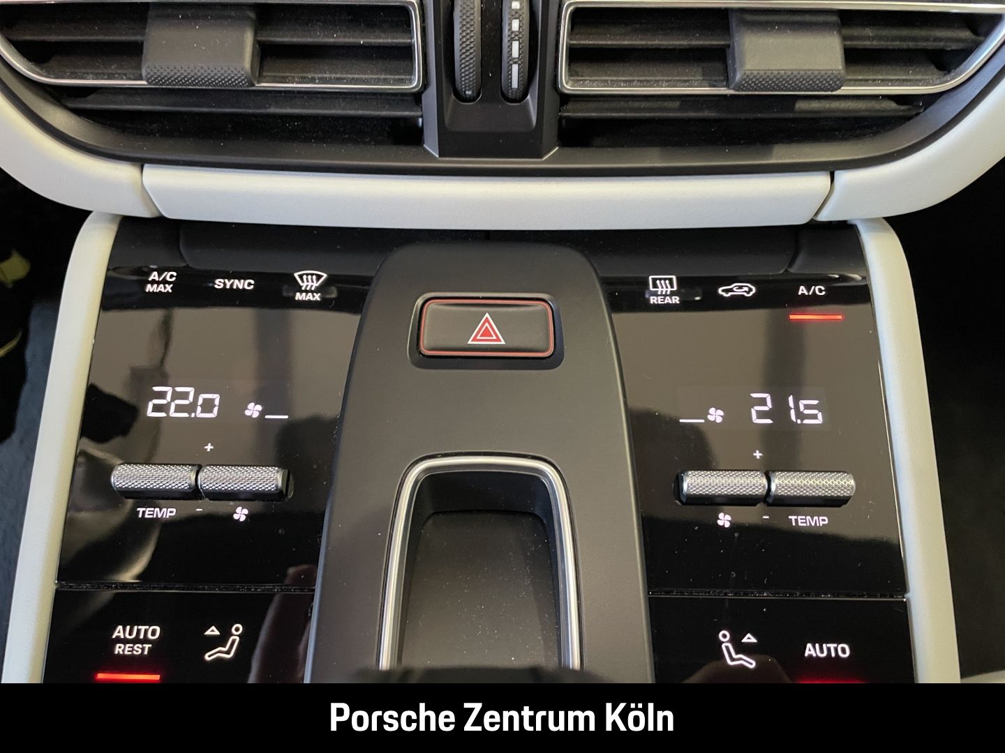 Porsche Macan GTS - Samsaru's Car Outlet