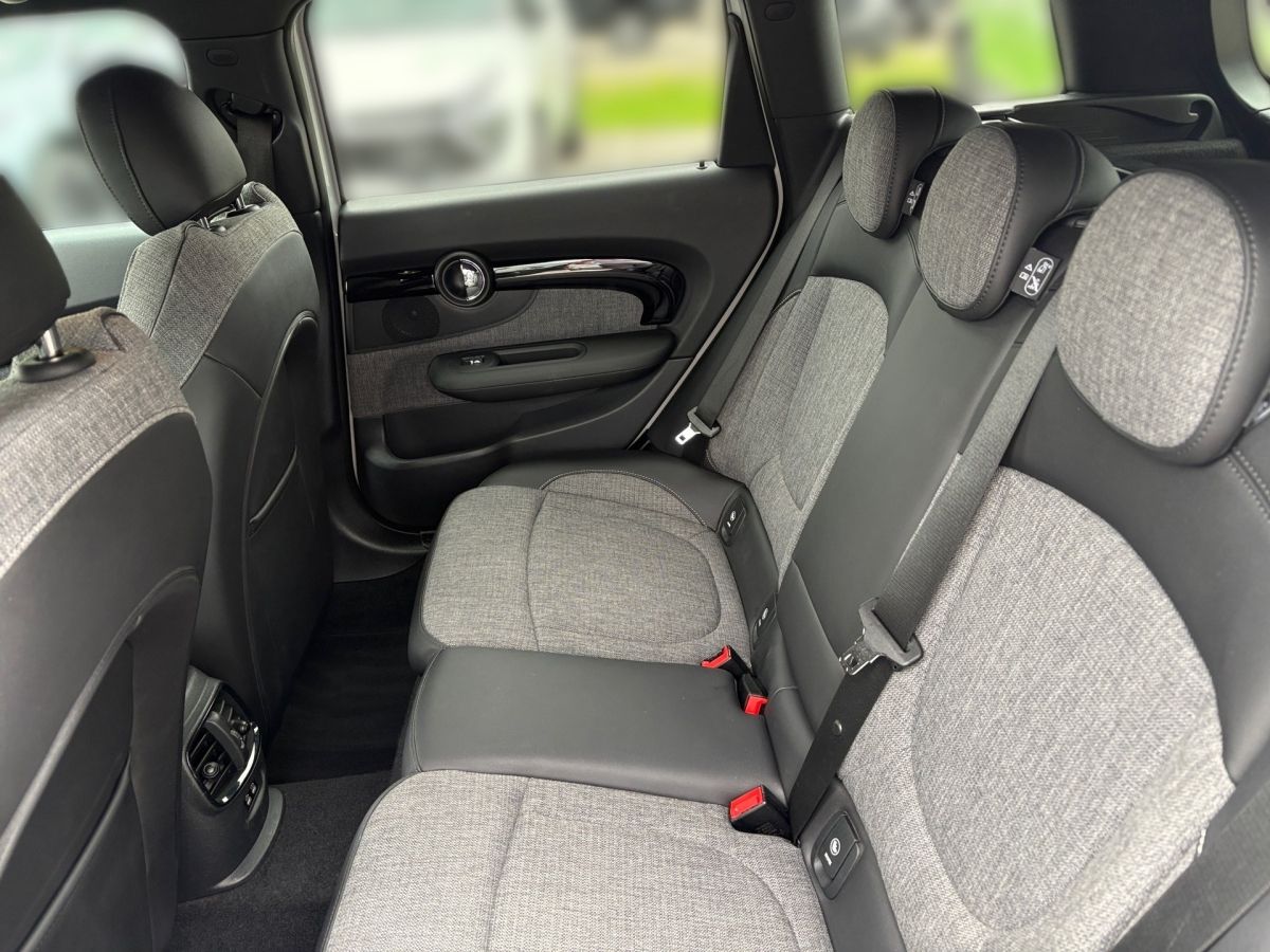 MINI Cooper Clubman Chili Aut. - Samsaru's Car Outlet