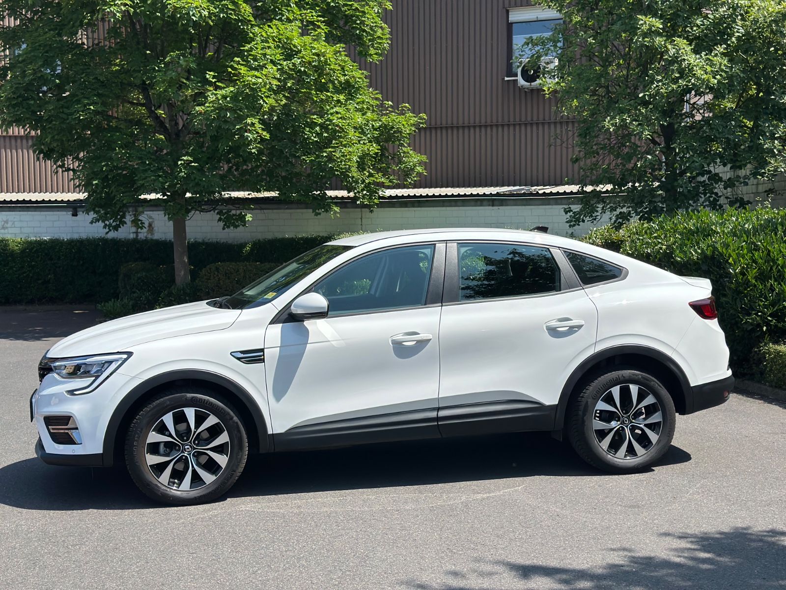 Renault Arkana Zen 1,3 TCe 140 EDC - Samsaru's Car Outlet
