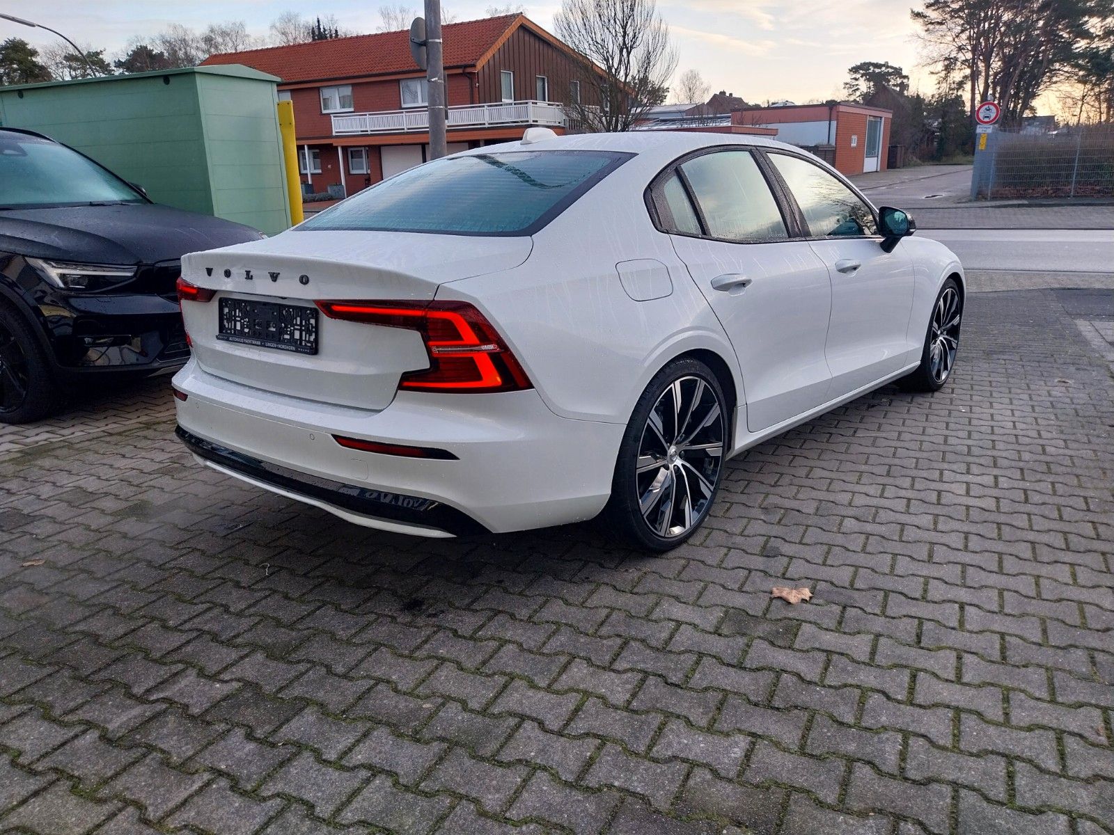 Volvo S60 B5 Ultimate Dark AWD "Standheizung"