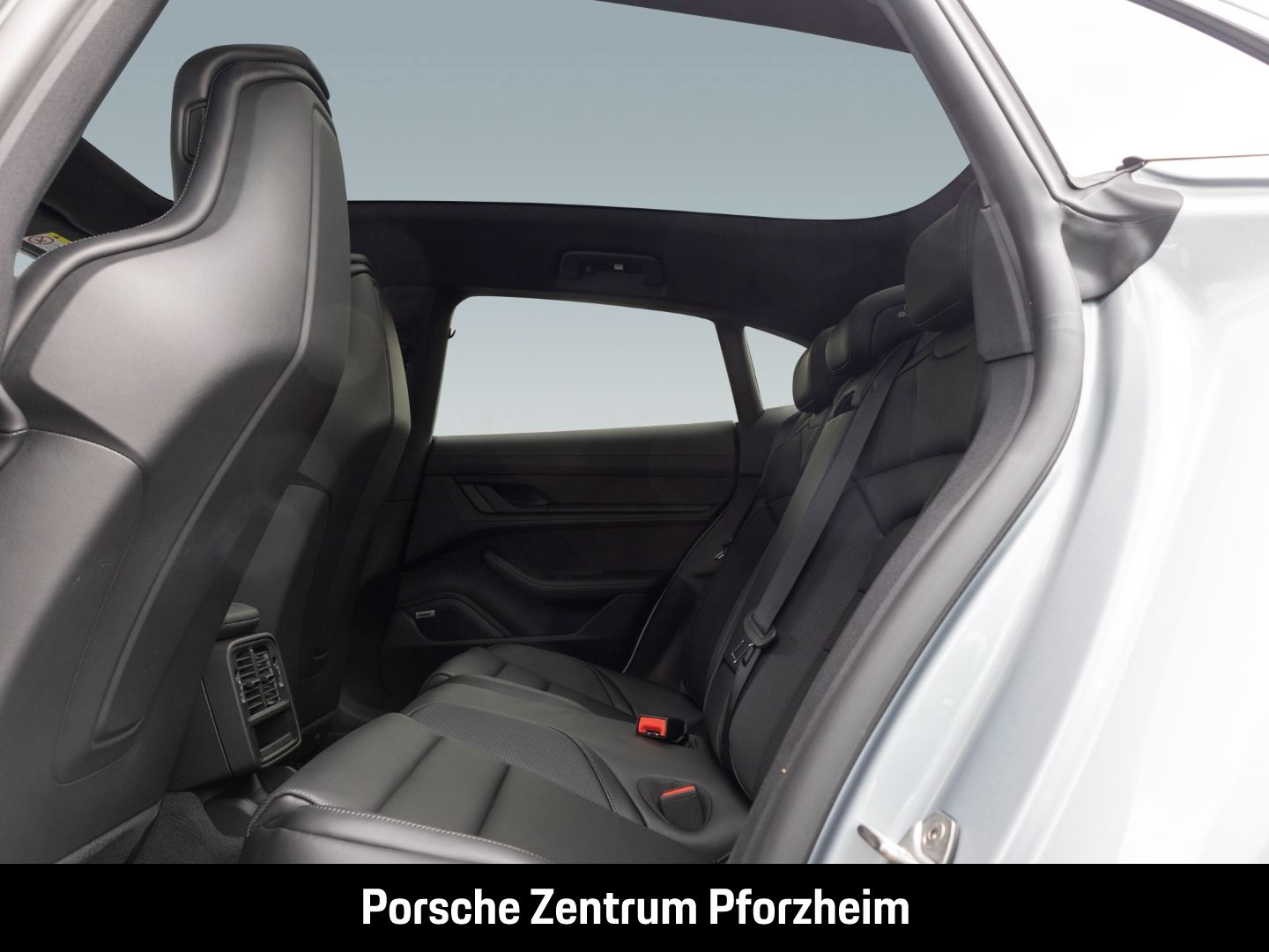 Porsche Taycan 4 Cross Turismo Head-Up HD-Matrix 21-Zoll