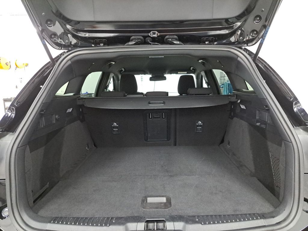 Ford Focus Turnier 1.0  Aut. ST-LINE X MATRIX  NAVI S
