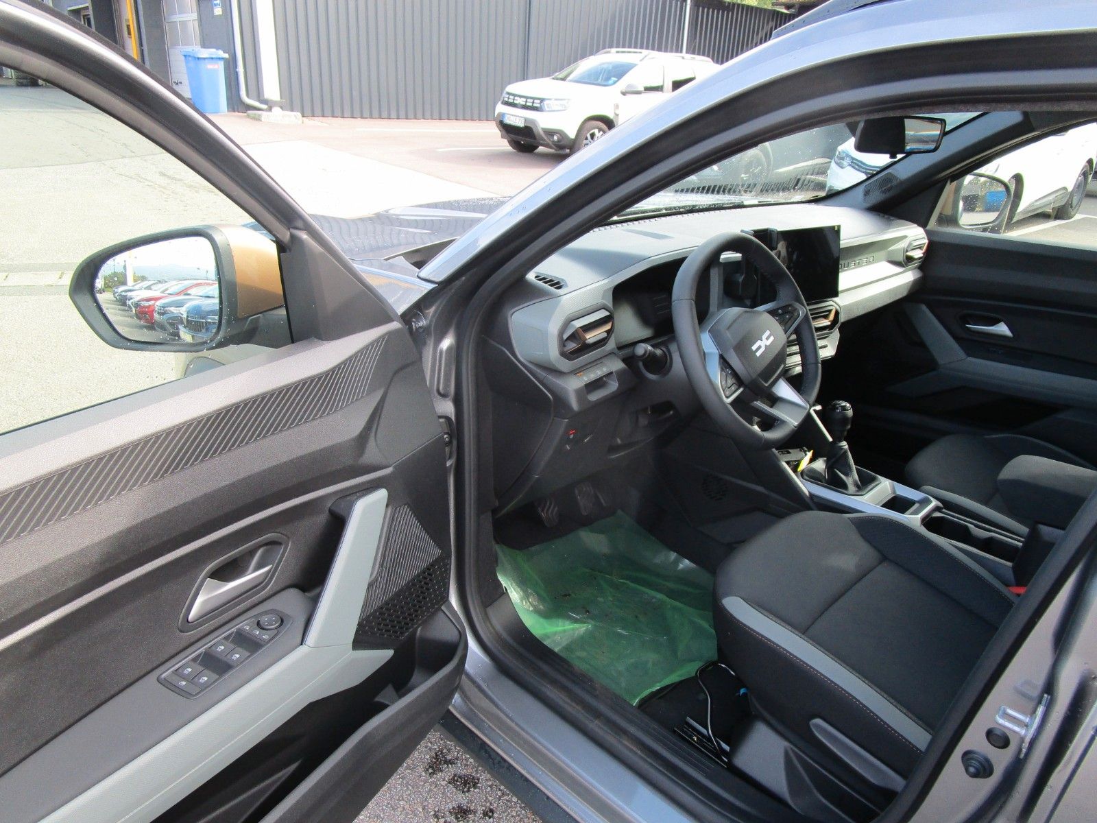 Dacia Duster III TCe 130 ExtremeTageszulasung - Samsaru's Car Outlet