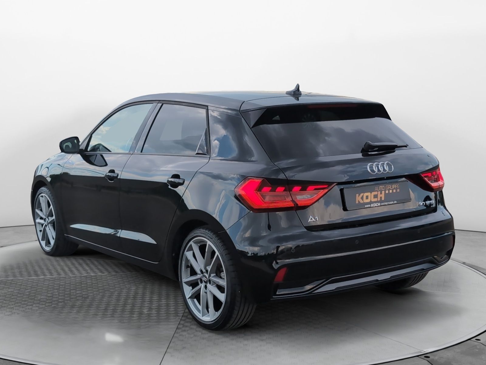 Audi A1 Sportback 30 TFSI S-Line - Samsaru's Car Outlet