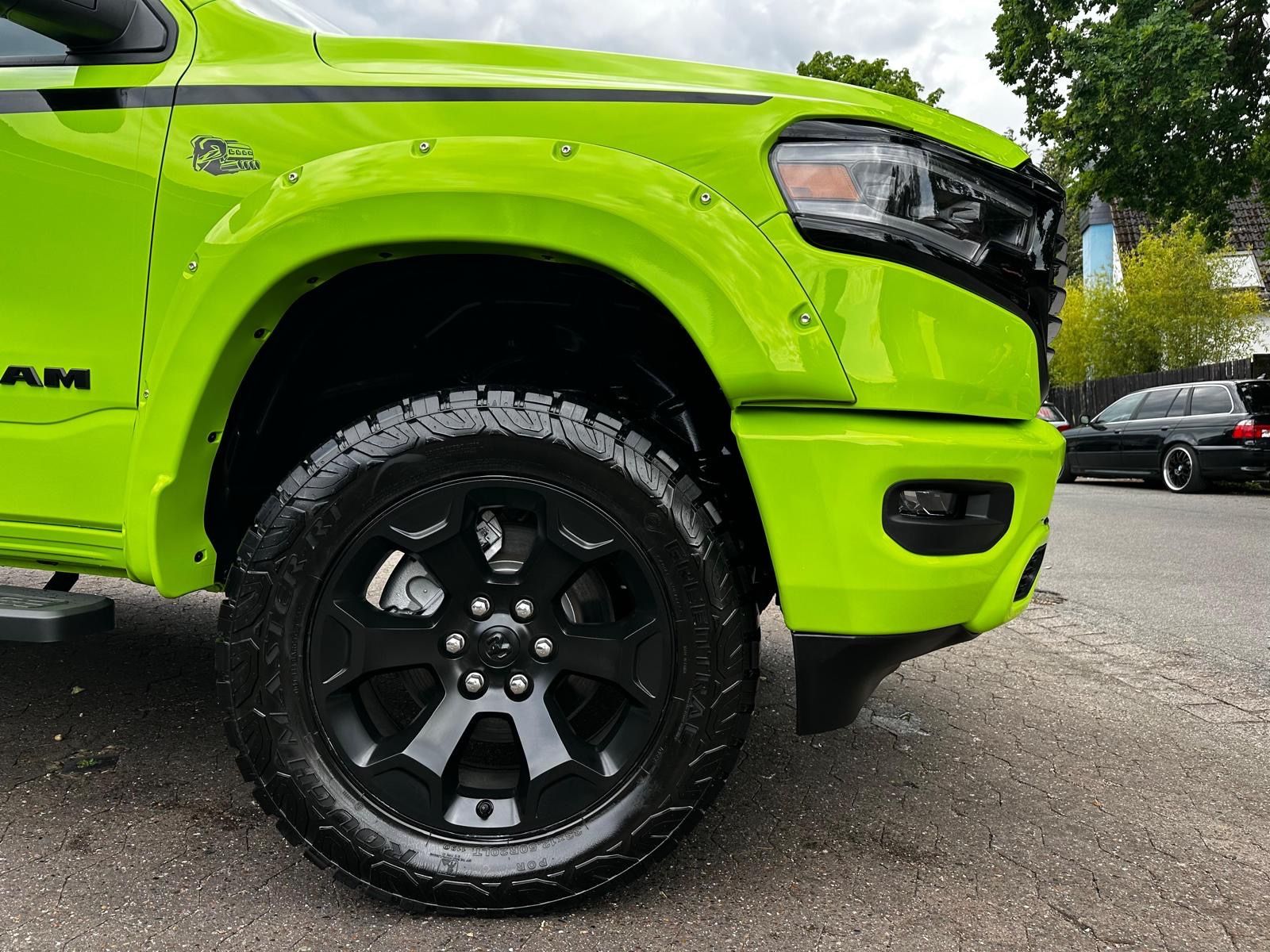 Dodge LIMITED*V8*4X4*LPG*LED*BÜGEL*OFFROAD*GARANTIE*