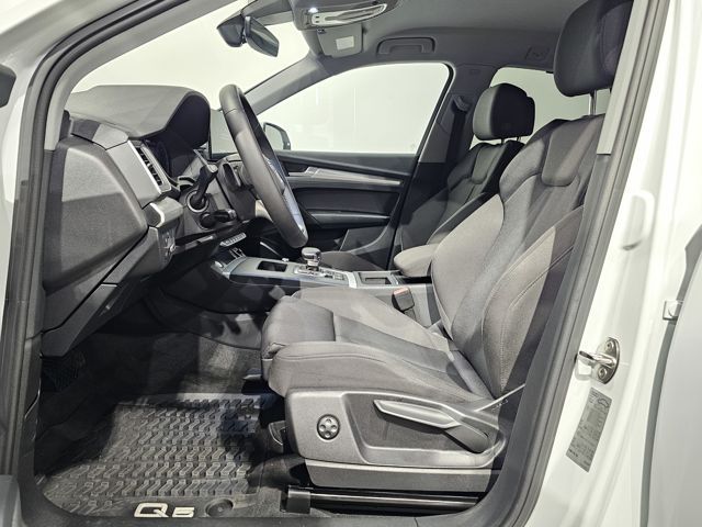 Audi Q5 40 TDI Q. Sport - Samsaru's Car Outlet