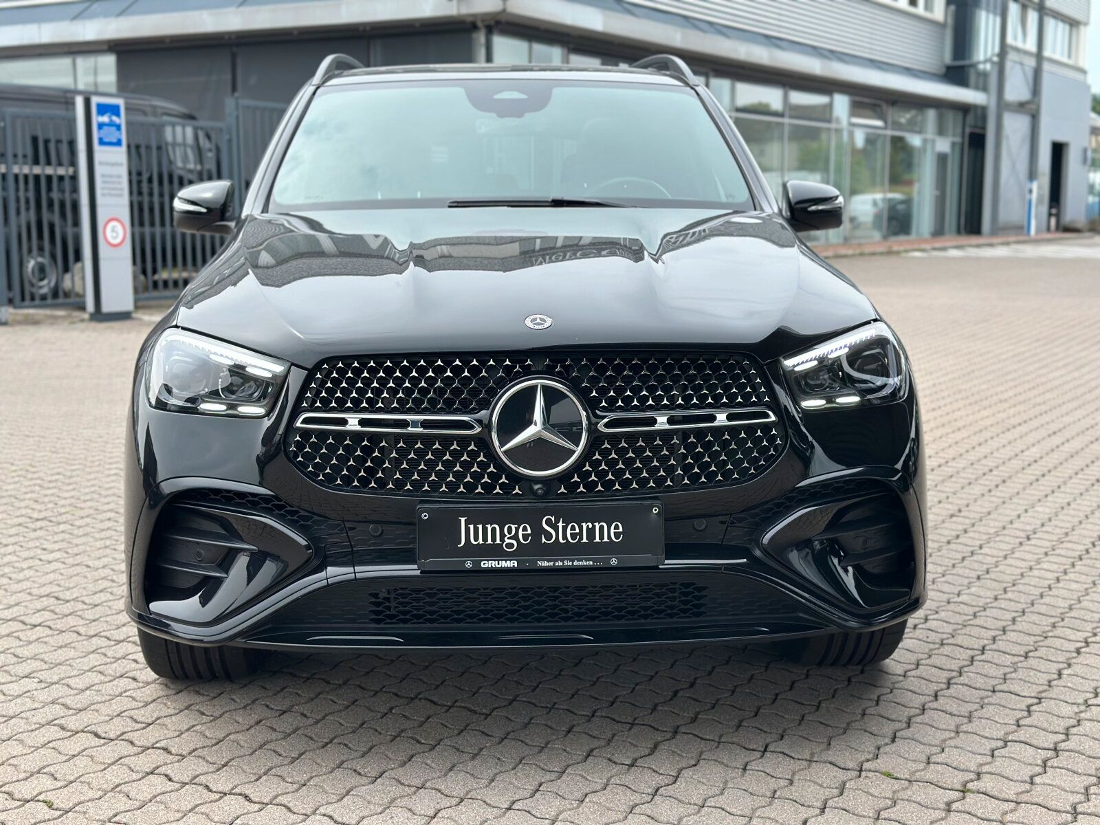 Mercedes-Benz GLE 580 4M AMG+Night+Pano+Airmatic+AHK+Keyless++