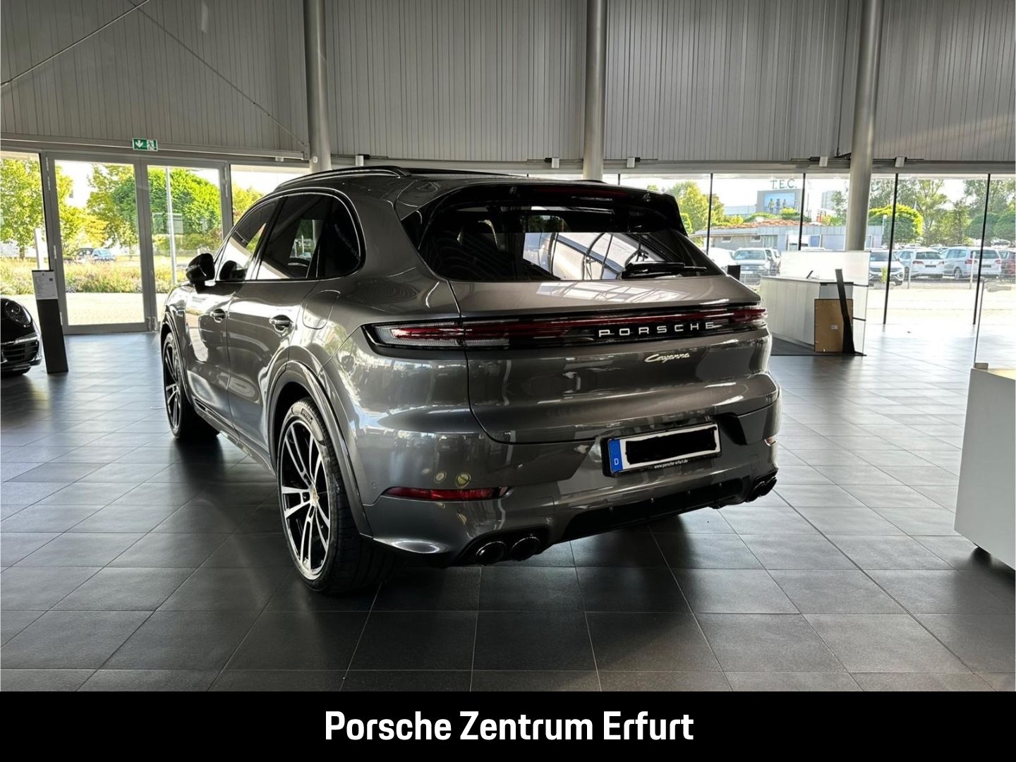 Porsche Cayenne E-Hybrid/Sportdesign/Sportabgas/Hinterac