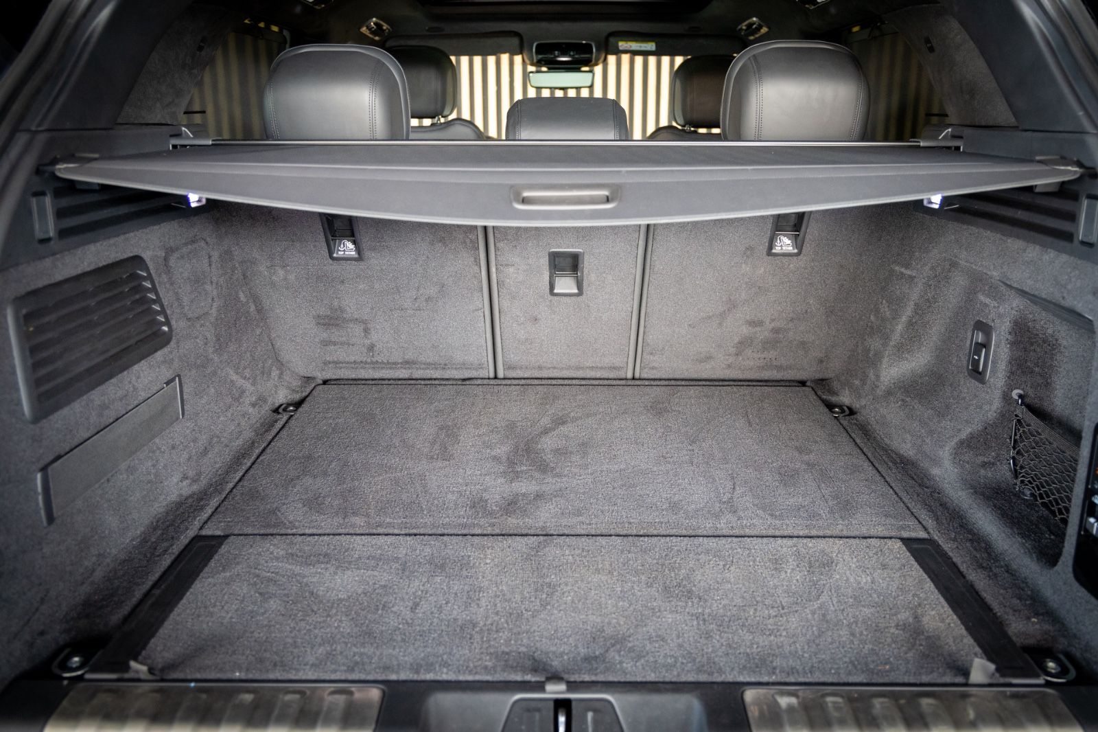 Range Rover Sport D350 First Edition - Samsaru's Car Outlet