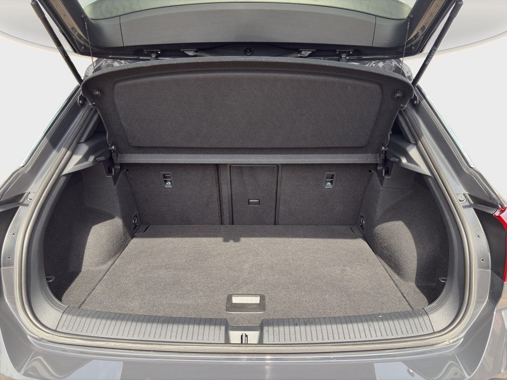 Volkswagen T-Roc Sport 2.0 TDI DSG - Samsaru's Car Outlet