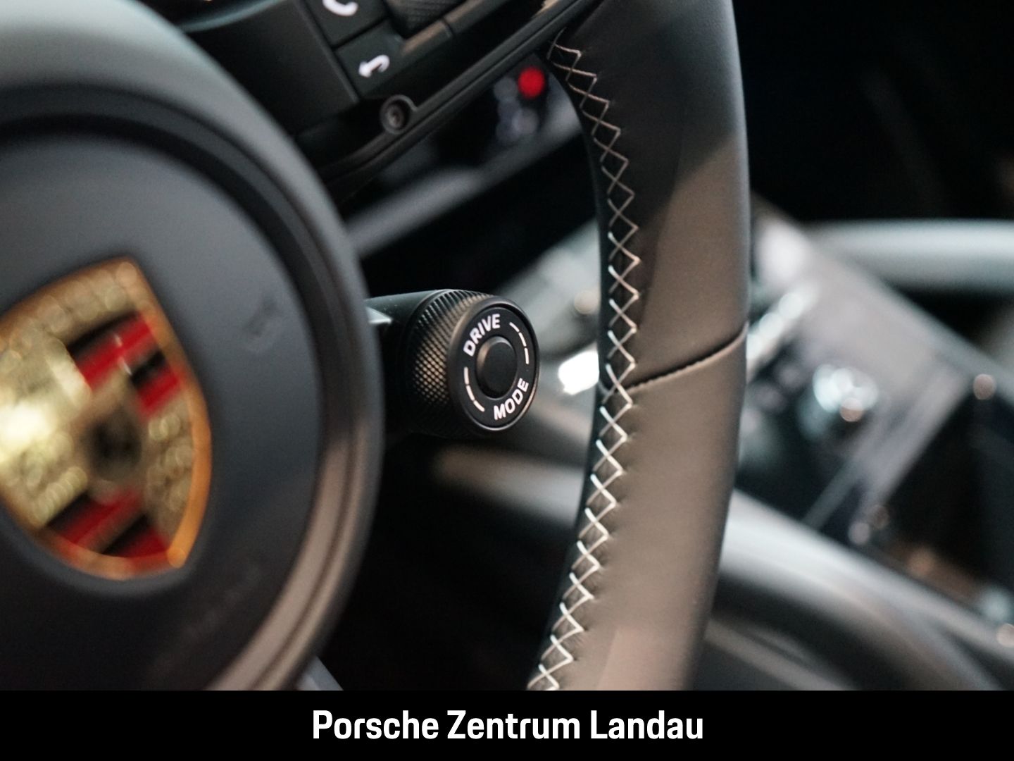 Porsche Cayenne E-Hybrid Burmester InnoDrive Head-Up