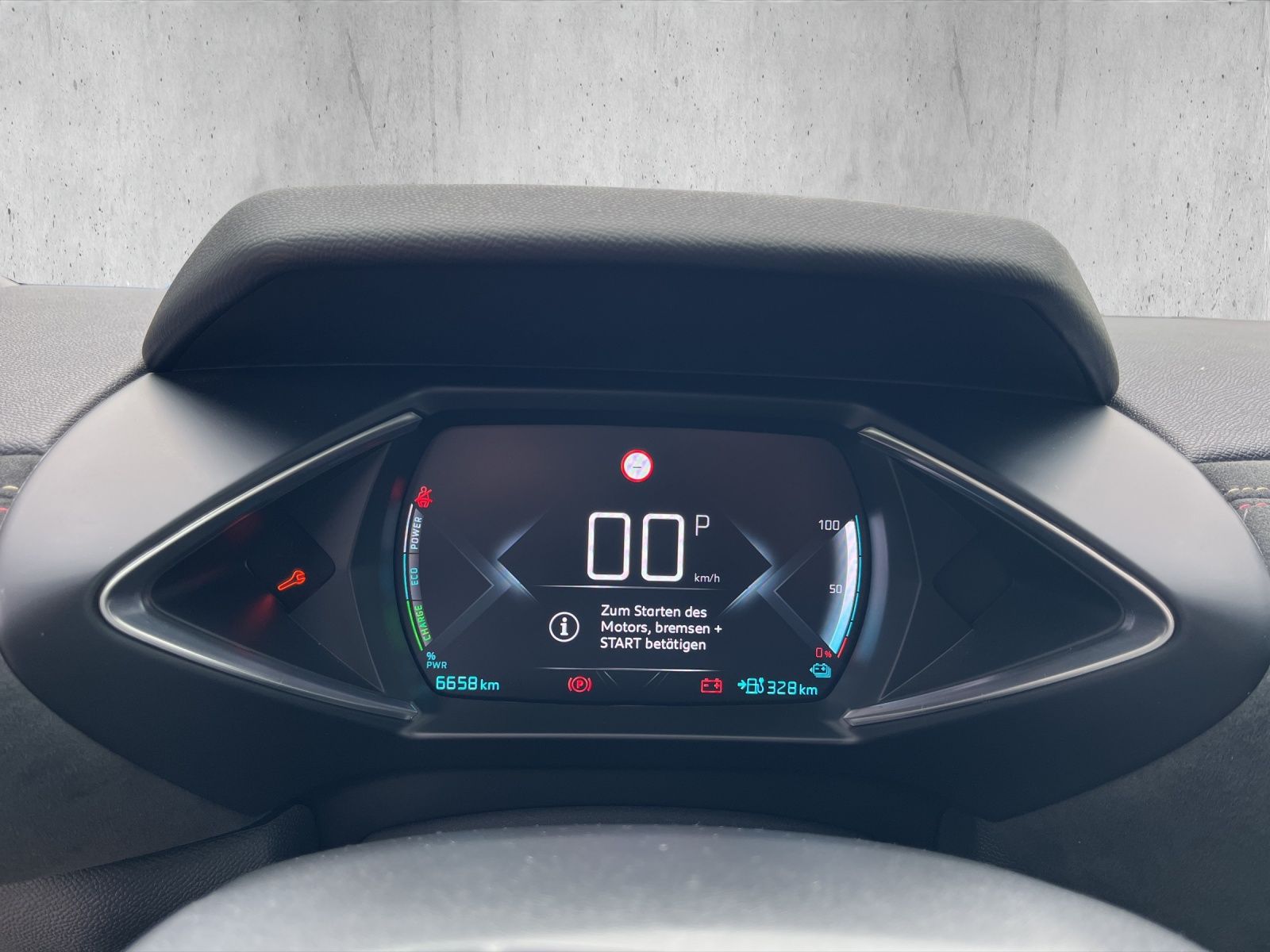 DS Automobiles DS3 E-Tense Perf.Line NAVI, HUD,PDC