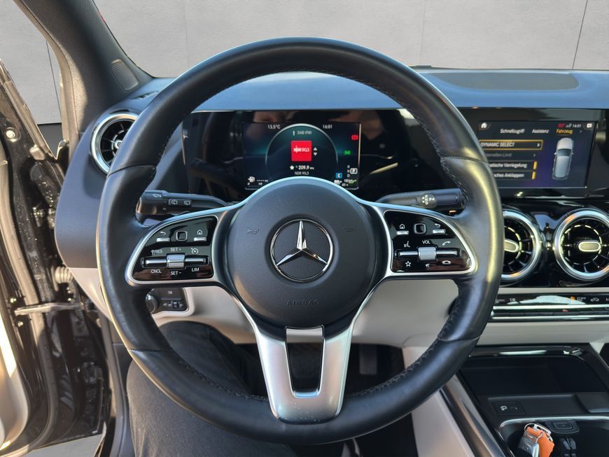 Mercedes-Benz B 250 e 8G-DCT Progressive - Samsaru's Car Outlet
