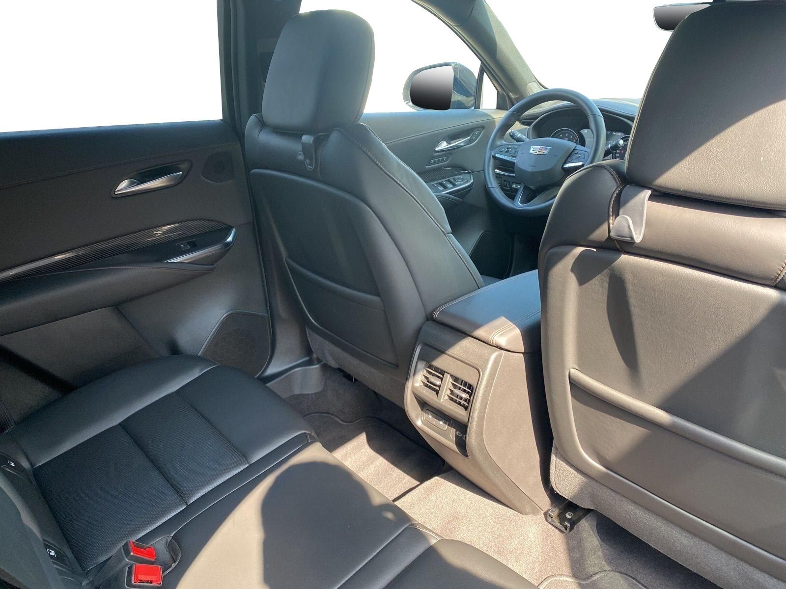 Cadillac XT4 2.0 T Sport AWD NAVI+KAMERA+LED