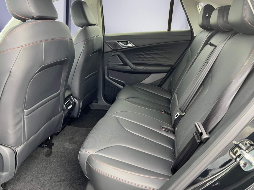 MG HS PHEV Luxury*360°CAM*2ZKLIMA*ELEKT.HKLAPPE*LED