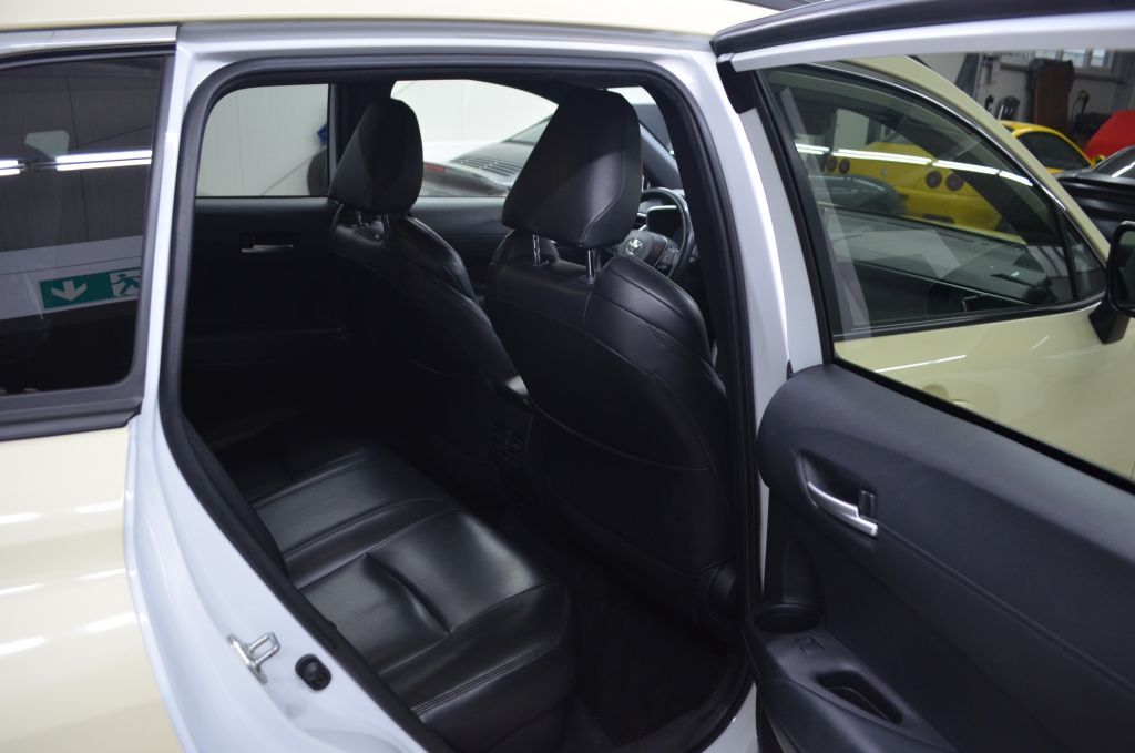 Toyota Corolla Cross 2.0 Hybrid TAXI Team D*HAHLE 07*FO