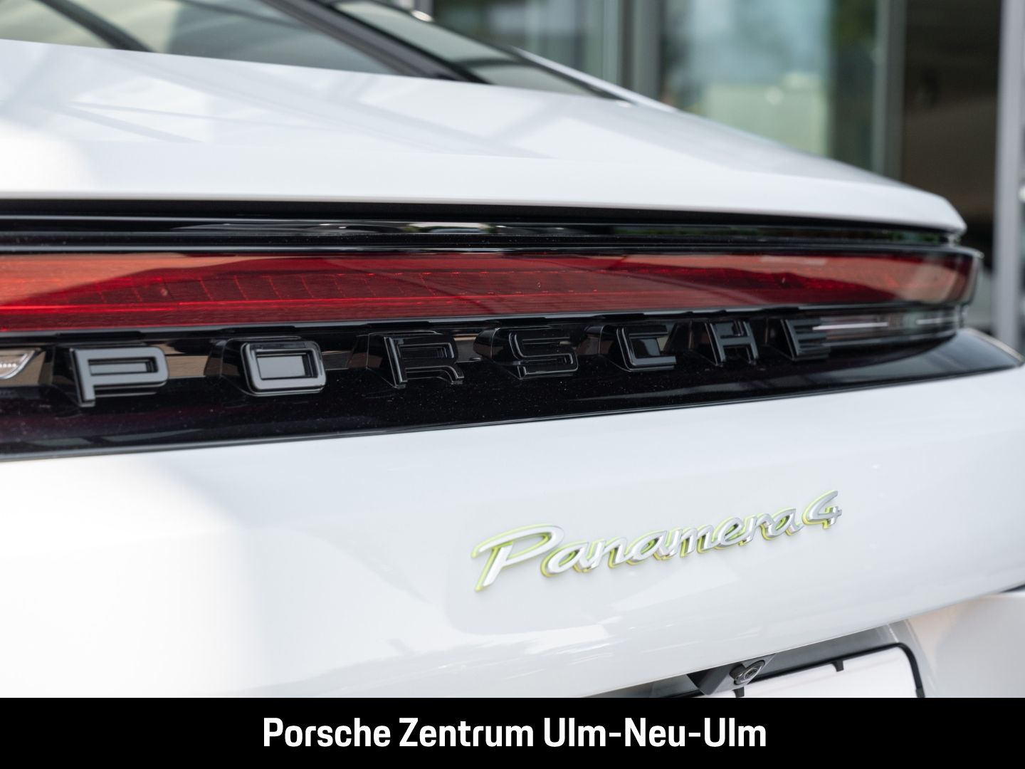Porsche Panamera 4 E-Hybrid BOSE Sportabgasanlage LED