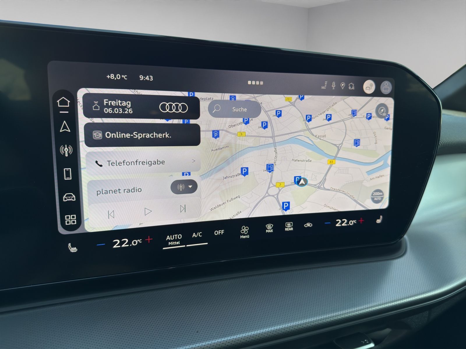 Audi Q3 SUV TFSI S line LED Plus Navi Pano AHK Rü 19"
