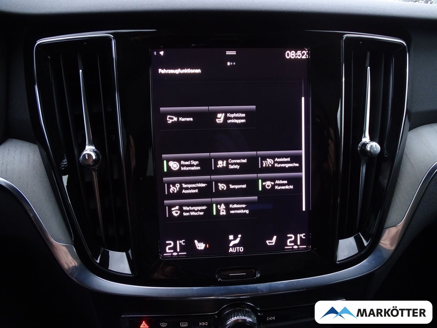 Volvo V60 T8 Plus Bright Recharge AWD/AHK/360°CAM/