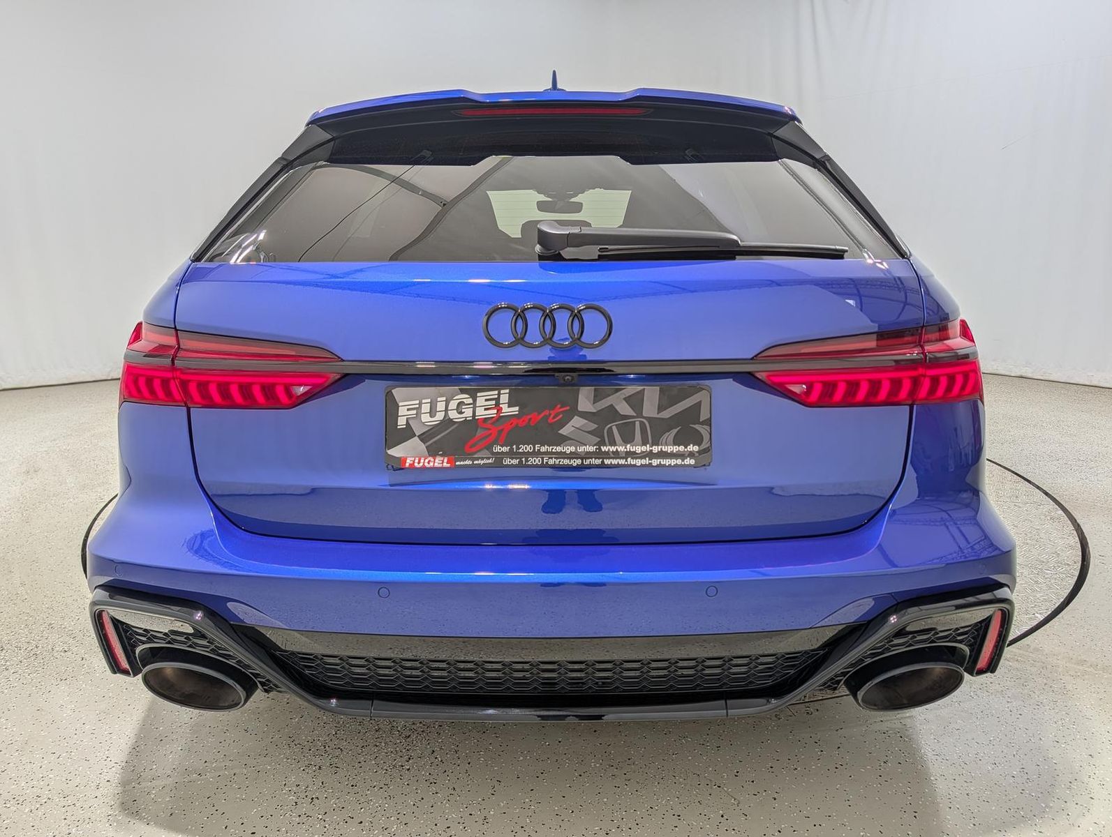 Audi RS6 Avant 4.0 TFSI quattro Standhzg.|HuD|B&O|AHZ