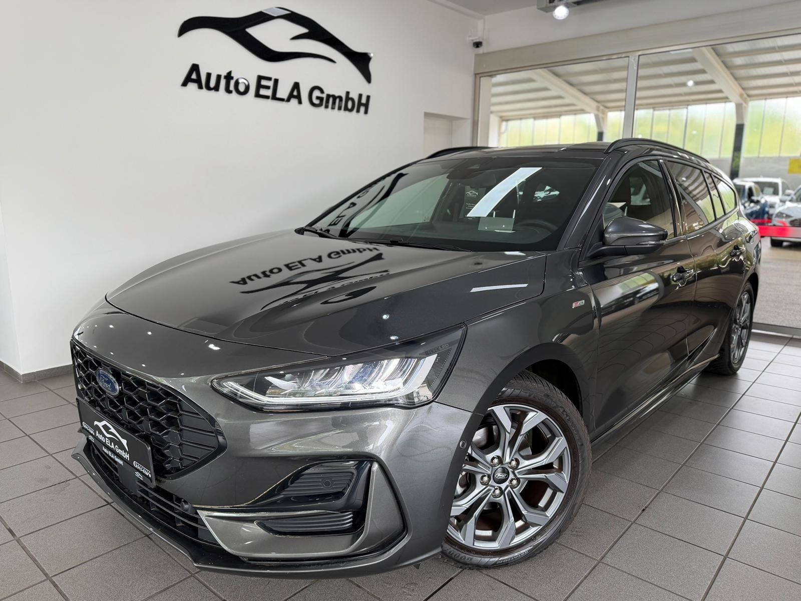 Ford Focus Turnier ST-Line X Aut. 1.Hand|AHK|HUD|PDC