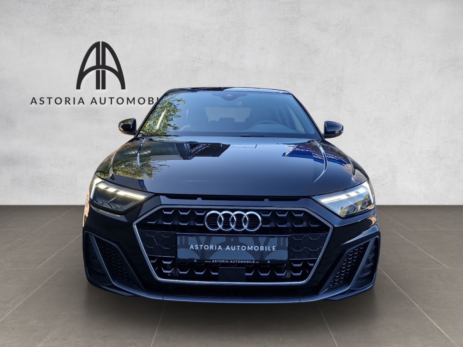 Audi A1 30 Sportback S-line - Samsaru's Car Outlet