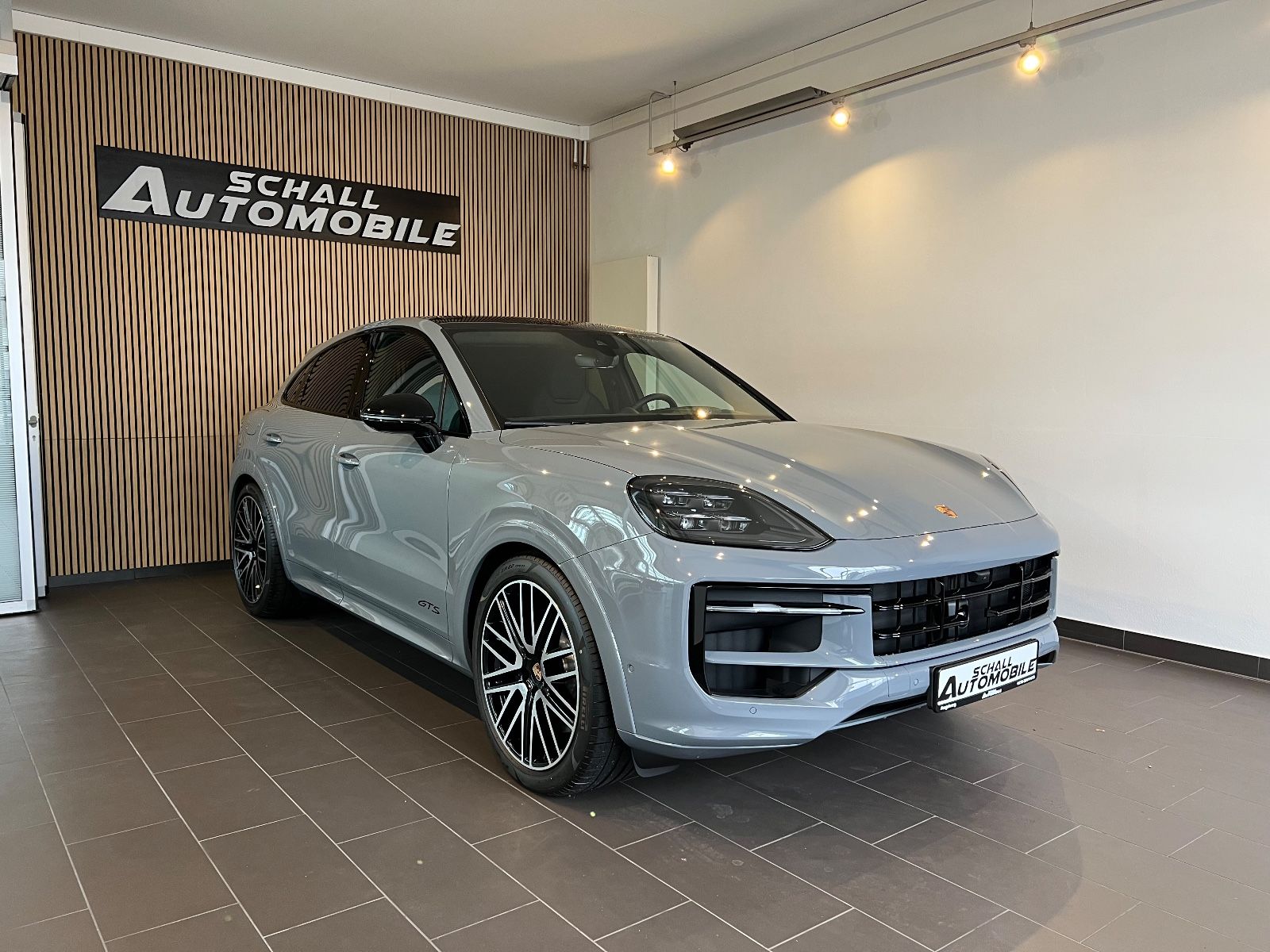 Porsche Cayenne Coupe GTS/ALLRADLE/BOSE/HEADUP/SHZG/PANO