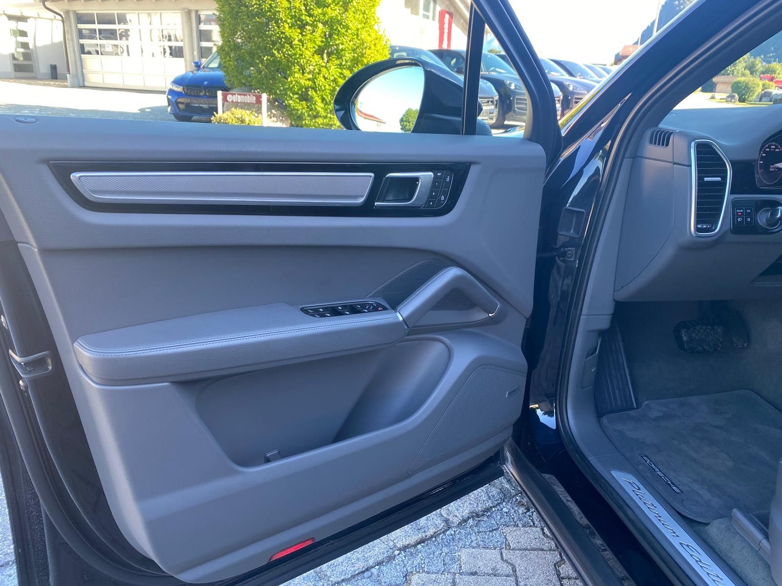 Porsche Cayenne Platinum Edition|Pano|Luft|BOSE|360°|Mem