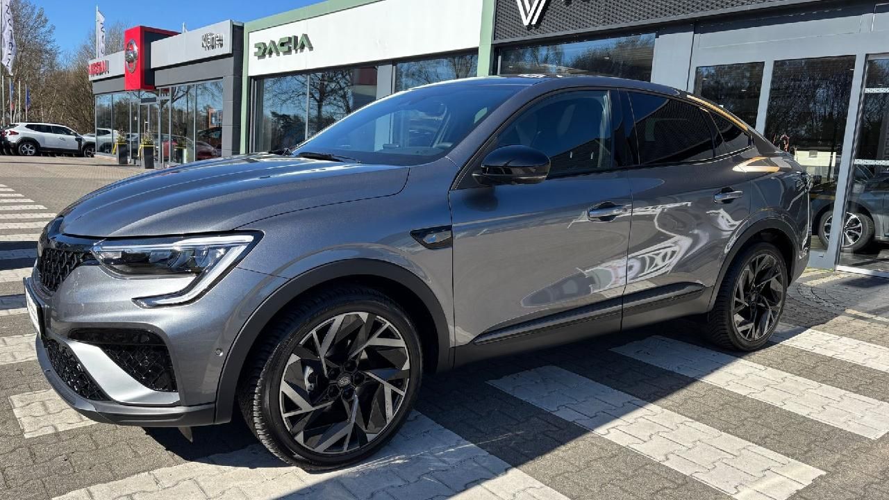 Renault Arkana Esprit Alpine Mild Hybrid - Samsaru's Car Outlet