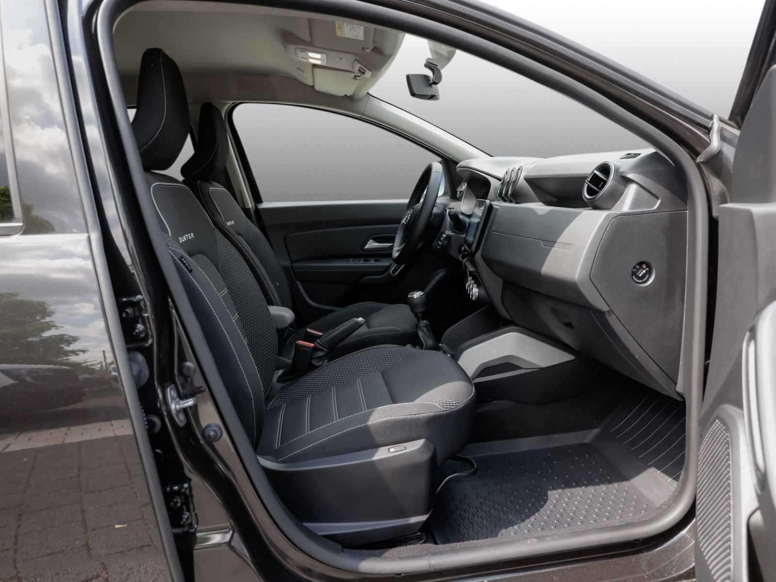 Dacia Duster Prestige Blue dCi 115 2WD - Samsaru's Car Outlet