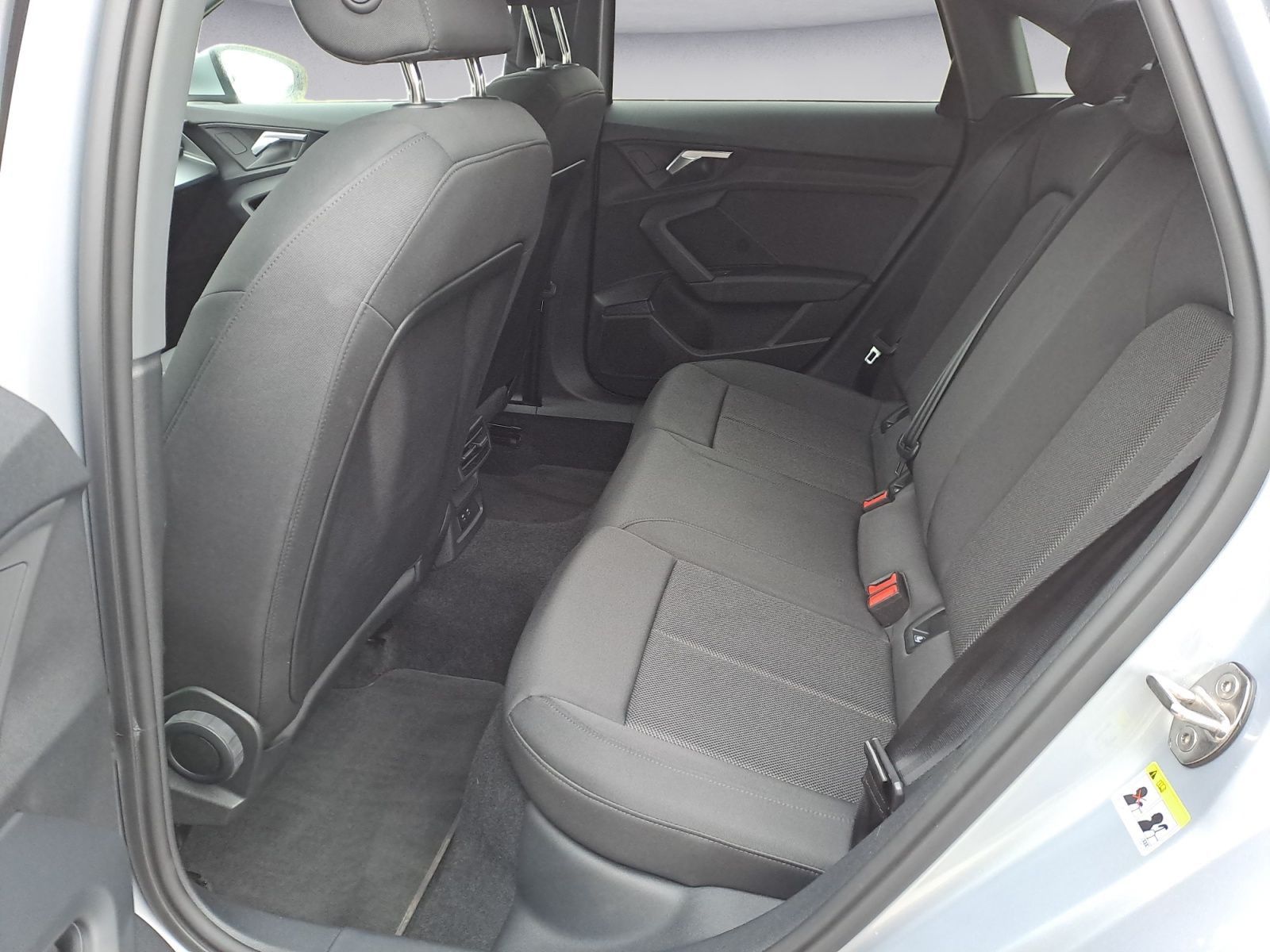 Audi A3 Limousine 35 TFSI S-tronic advanced Parkassis