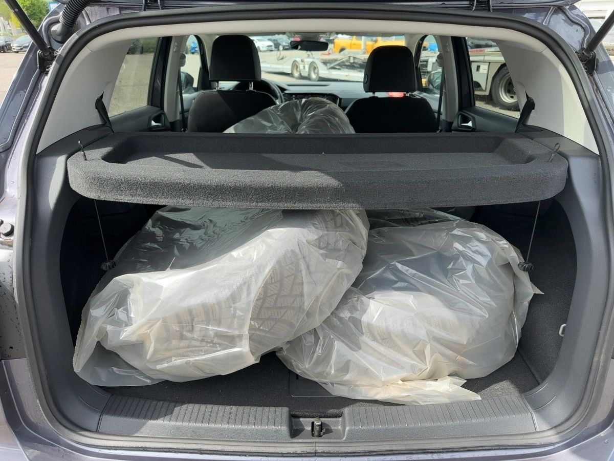 Volkswagen T-Cross Life - Samsaru's Car Outlet