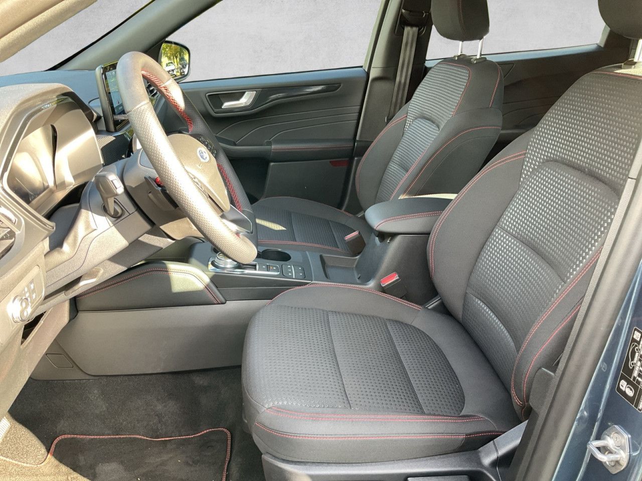 Ford Kuga ST-Line - Samsaru's Car Outlet