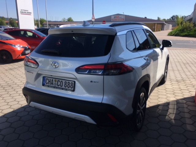 Toyota Corolla Cross Team D 2,0 Hybrid + Premiumpaket