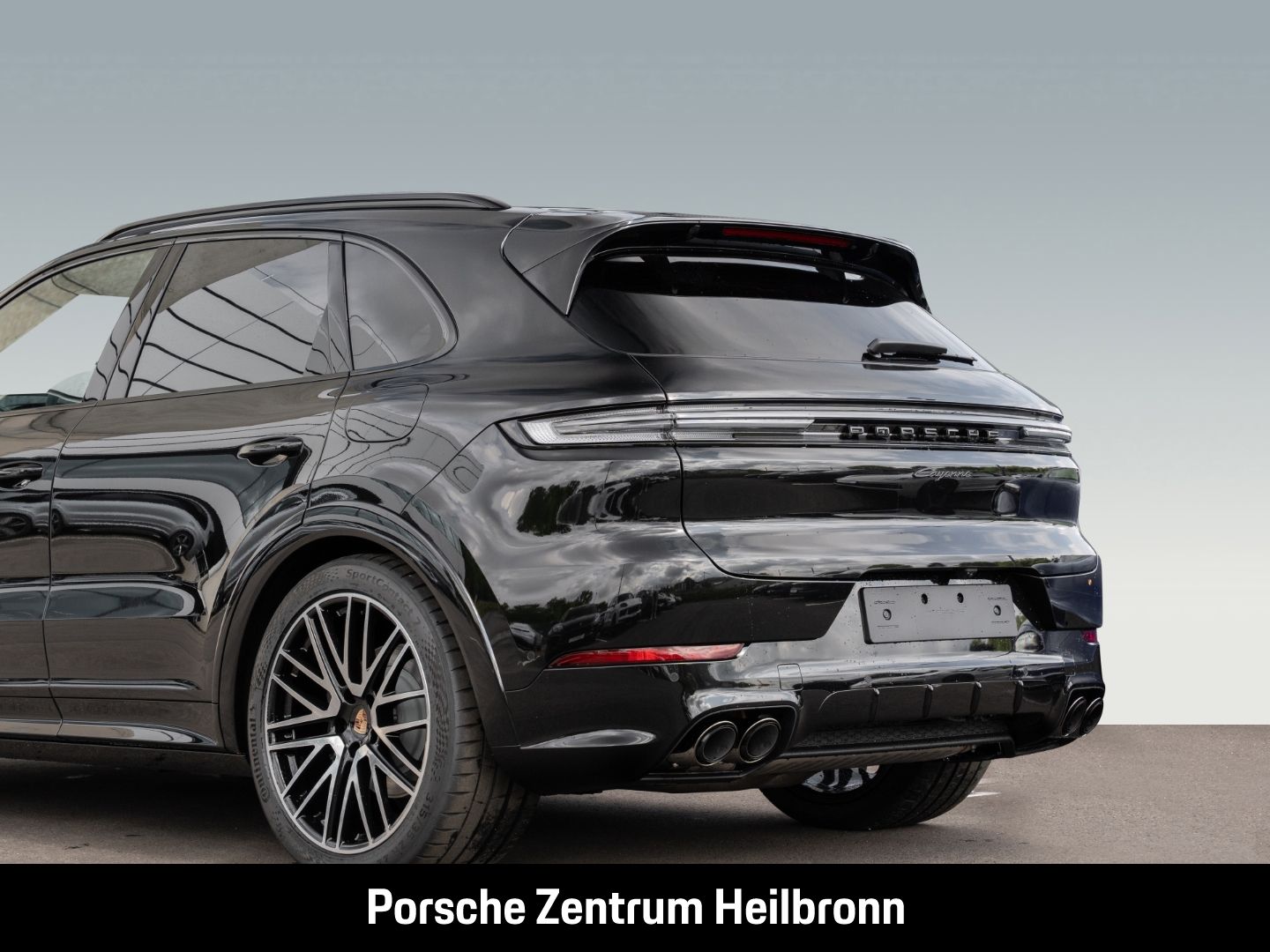 Porsche Cayenne E-Hybrid HA-Lenkung InnoDrive Sportabgas