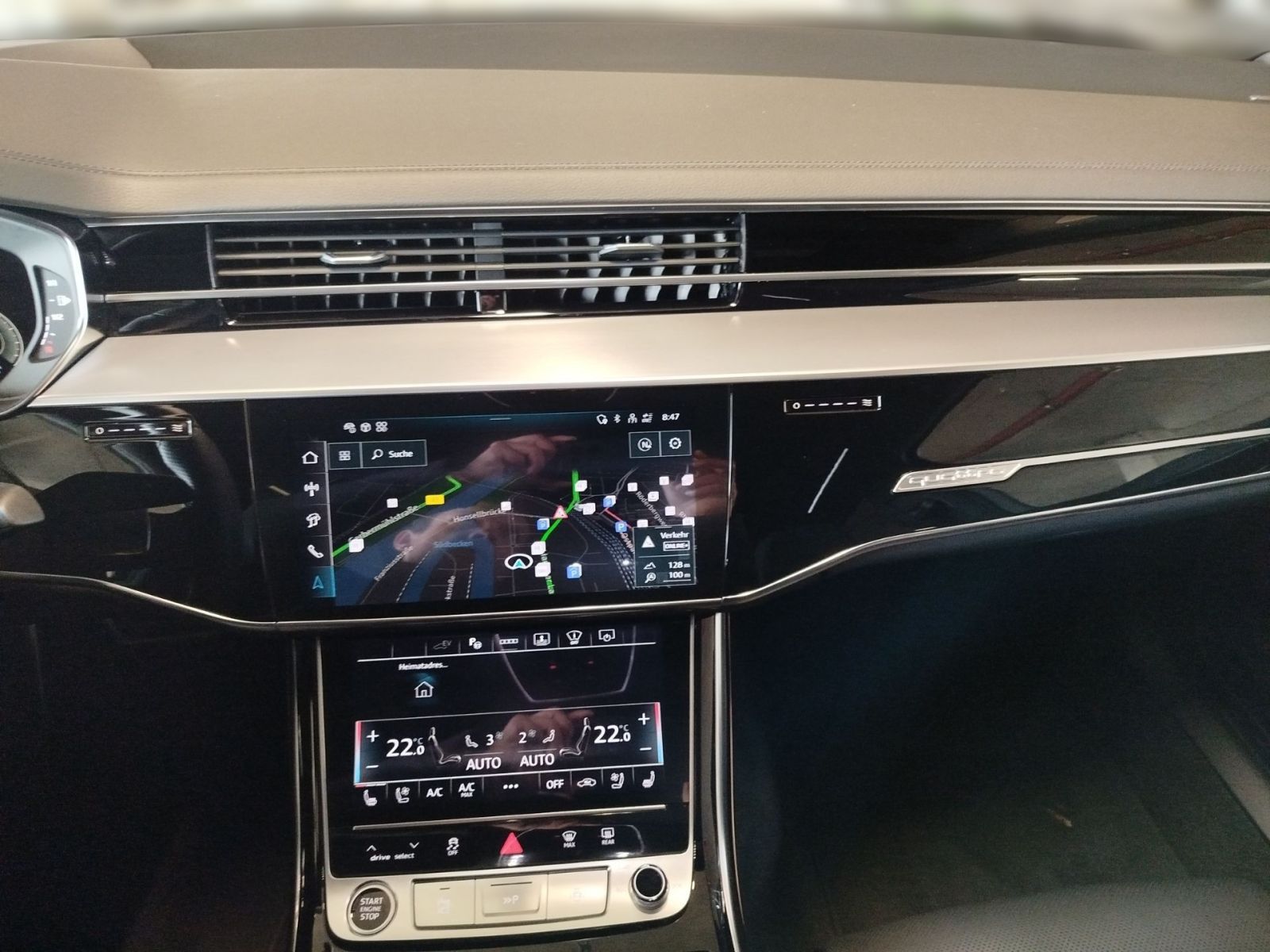 Audi A8 60 TFSI e quattro - Samsaru's Car Outlet