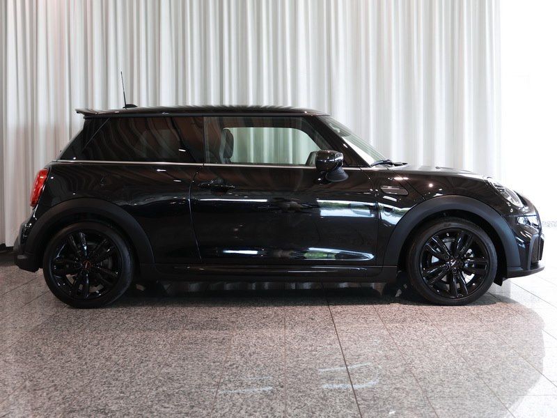 MINI Cooper JCW - Samsaru's Car Outlet