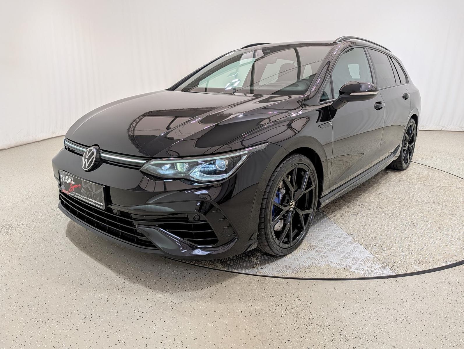 Volkswagen Golf Variant 2.0 TSI DSG R 4Motion Estriol 19Z.|