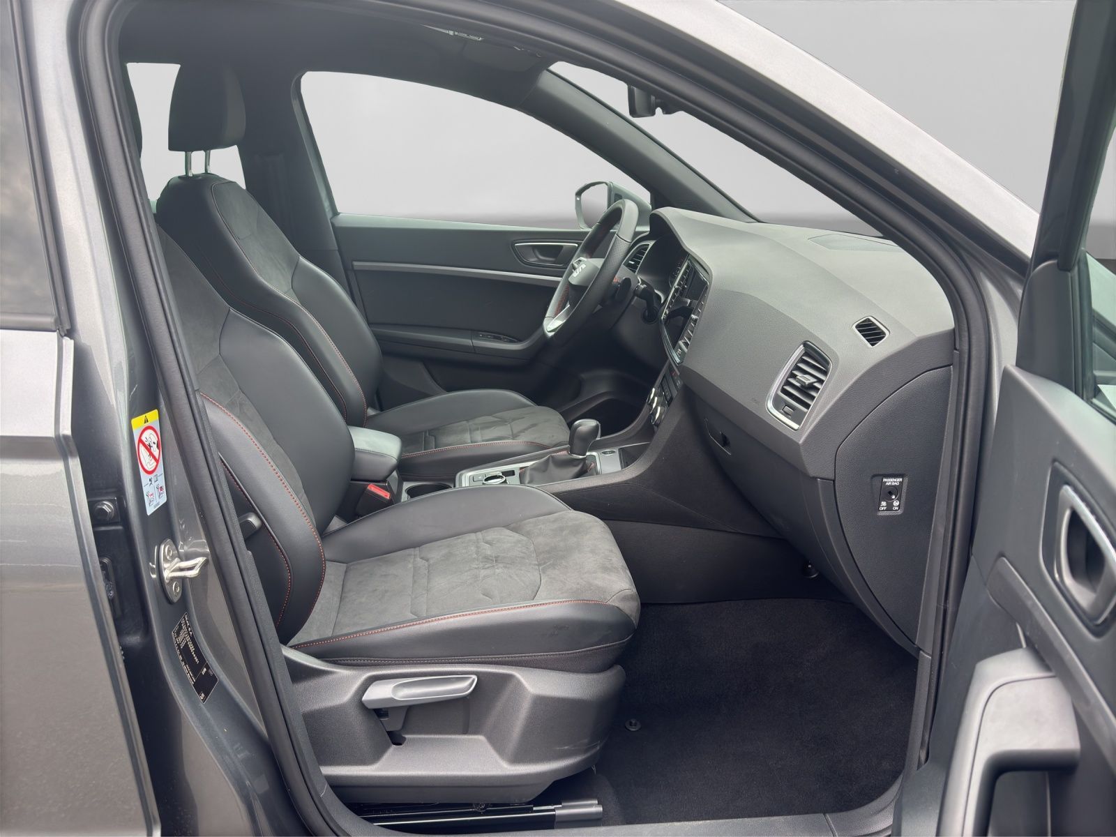 Seat Ateca 2.0 TDI DSG FR AHK NAVI ACC