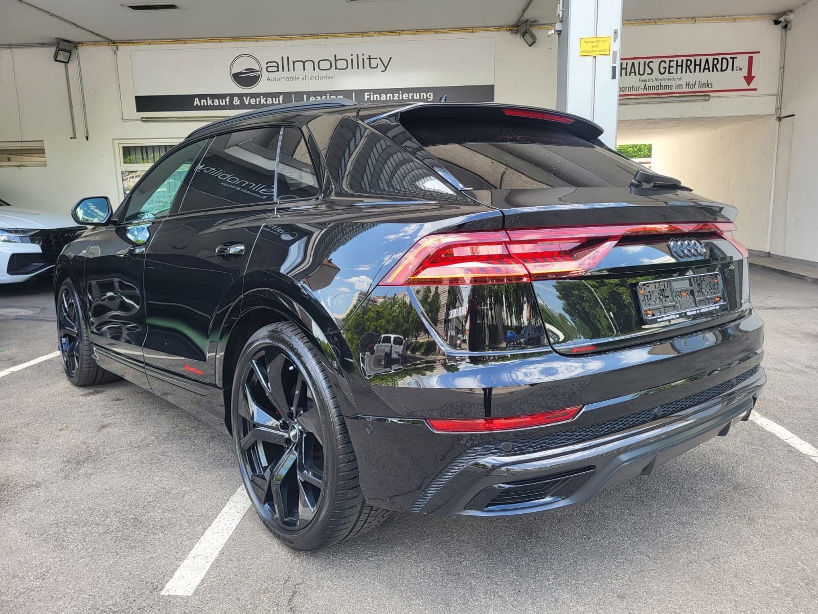 Audi Q8 50 TDI qu S Line Competition+ Pano StHzg B&O