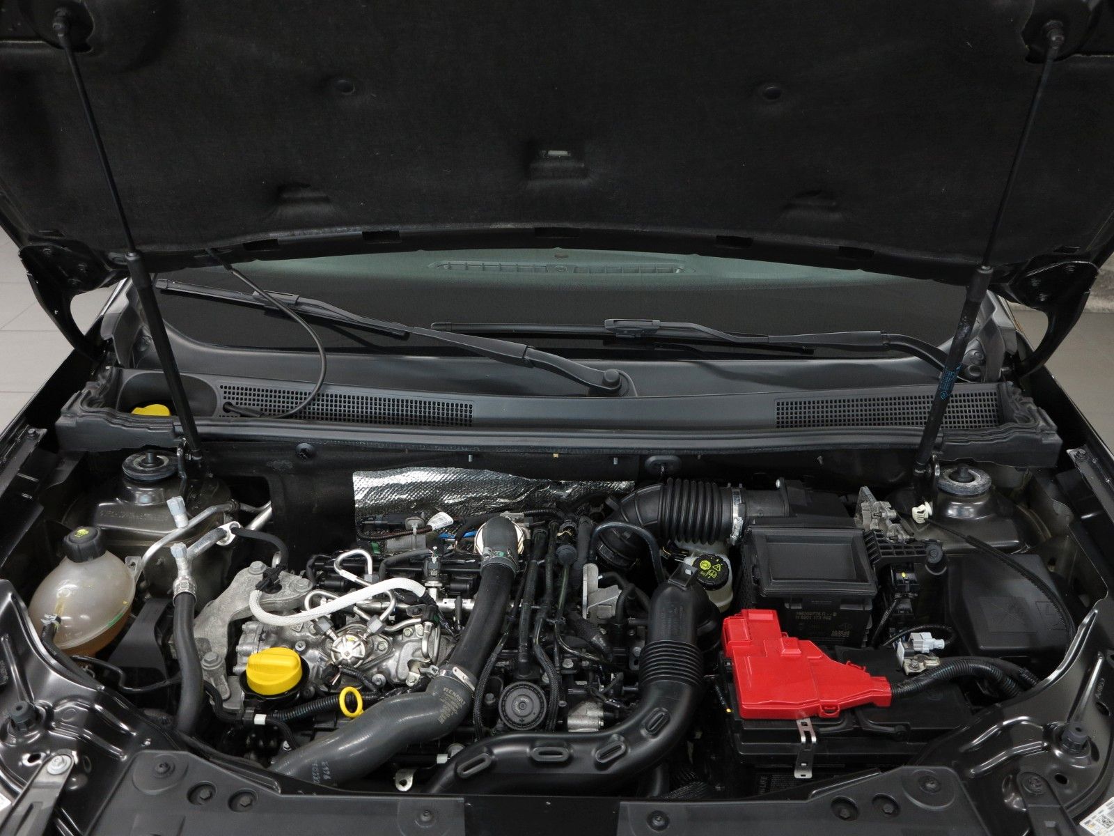 Dacia Duster II Prestige+ 4WD - Samsaru's Car Outlet