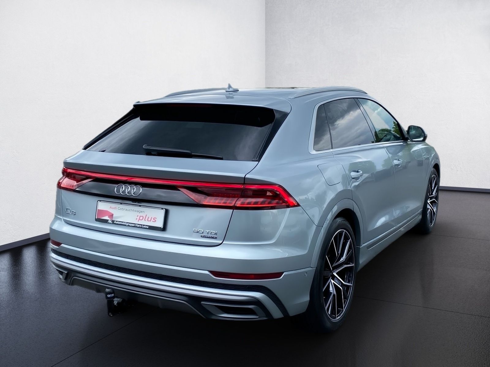 Audi Q8 50 TDI S line quattro Tiptronic HD-Matrix Pan