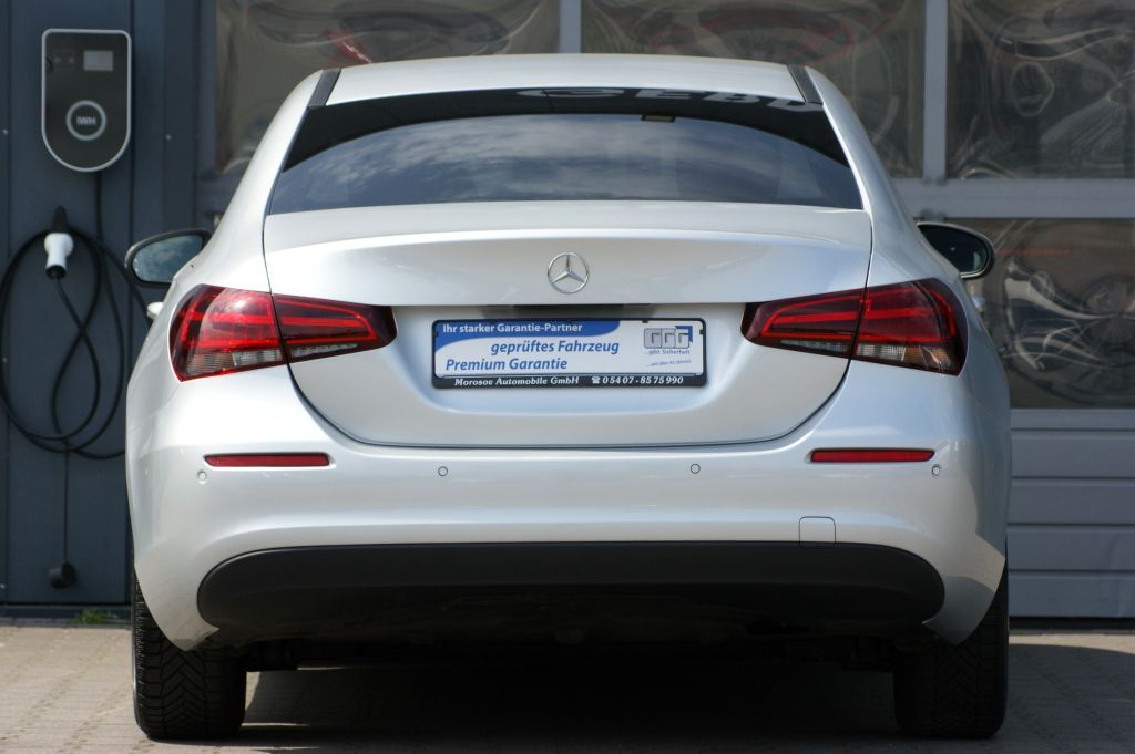 Mercedes-Benz A 180 d 7G-DCT Style - Samsaru's Car Outlet
