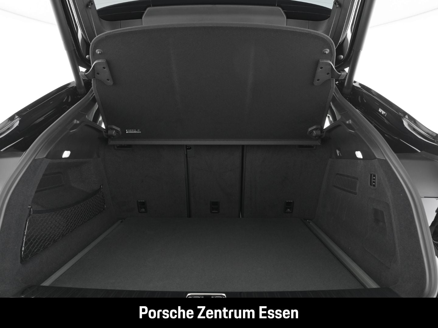 Porsche Cayenne S Coupe / Luftfederung Sportabgasanlage