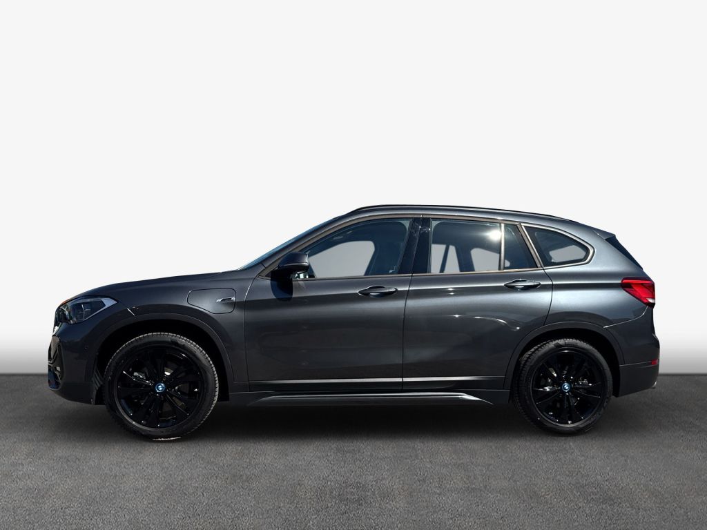BMW X1 xDrive25e Sport Line - Samsaru's Car Outlet