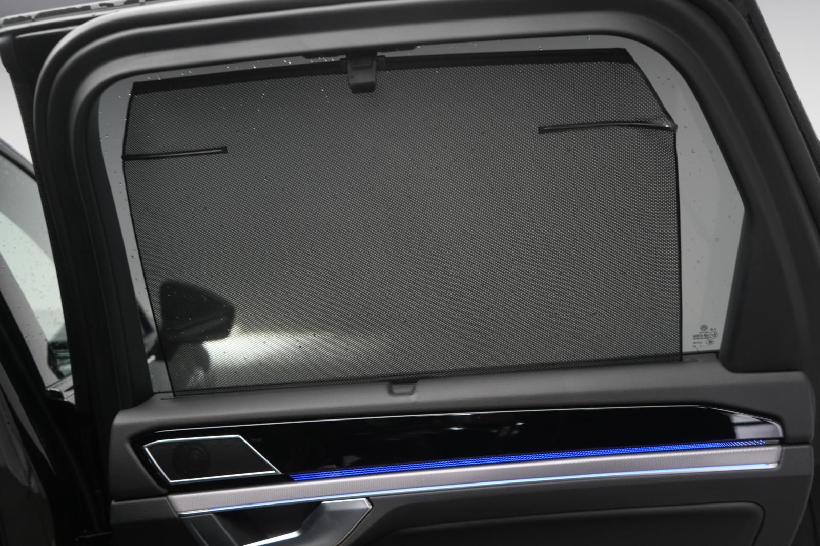 Volkswagen Touareg R-Line 3.0 TSI 22"/Matrix/STHZ/Pano/Luft