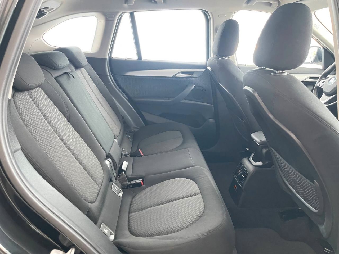 BMW X1 xDrive 25e Aut. - Samsaru's Car Outlet