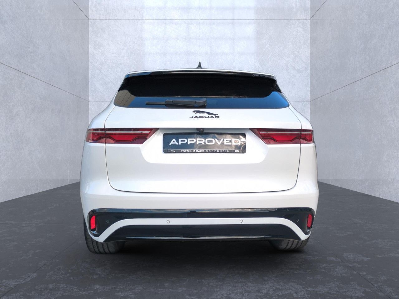 Jaguar F-Pace P250 R-Dynamic HSE AWD Winter-P. AHK Navi